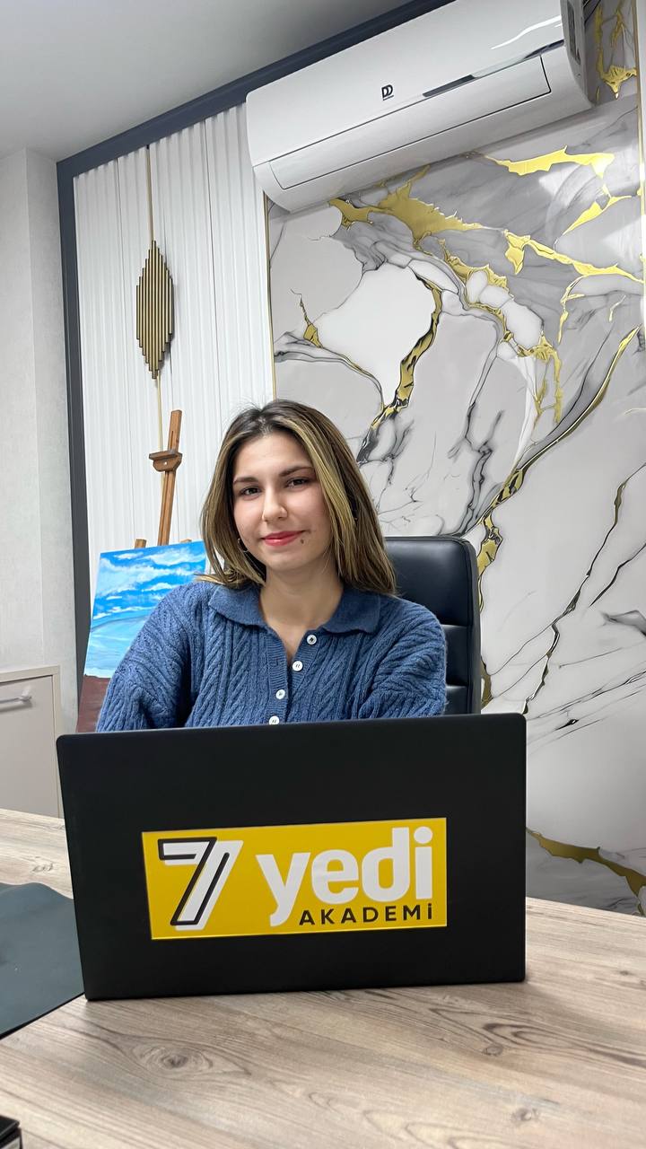 Ayşe ÖZ